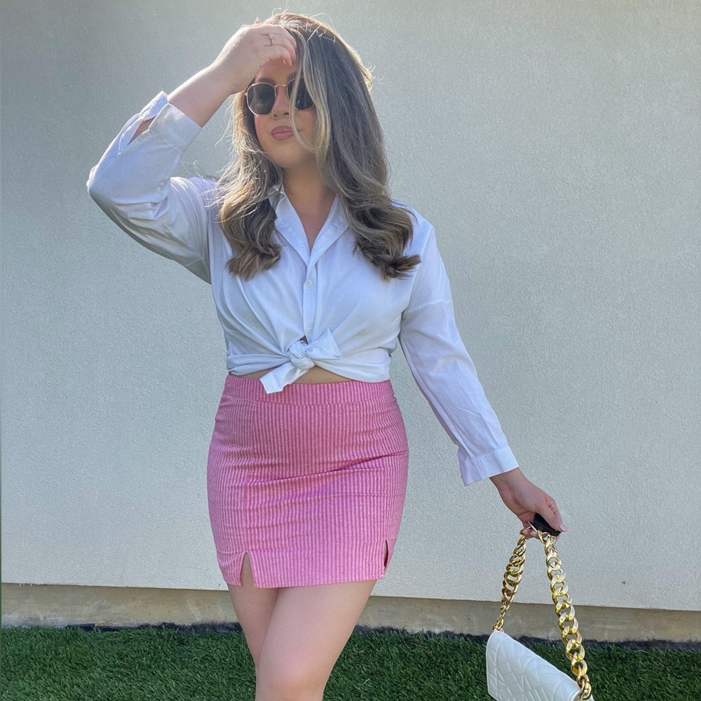 Pink mini skirt NWT